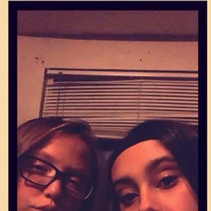 Meet your Posher, Eva